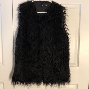 Oversized shaggy black vest